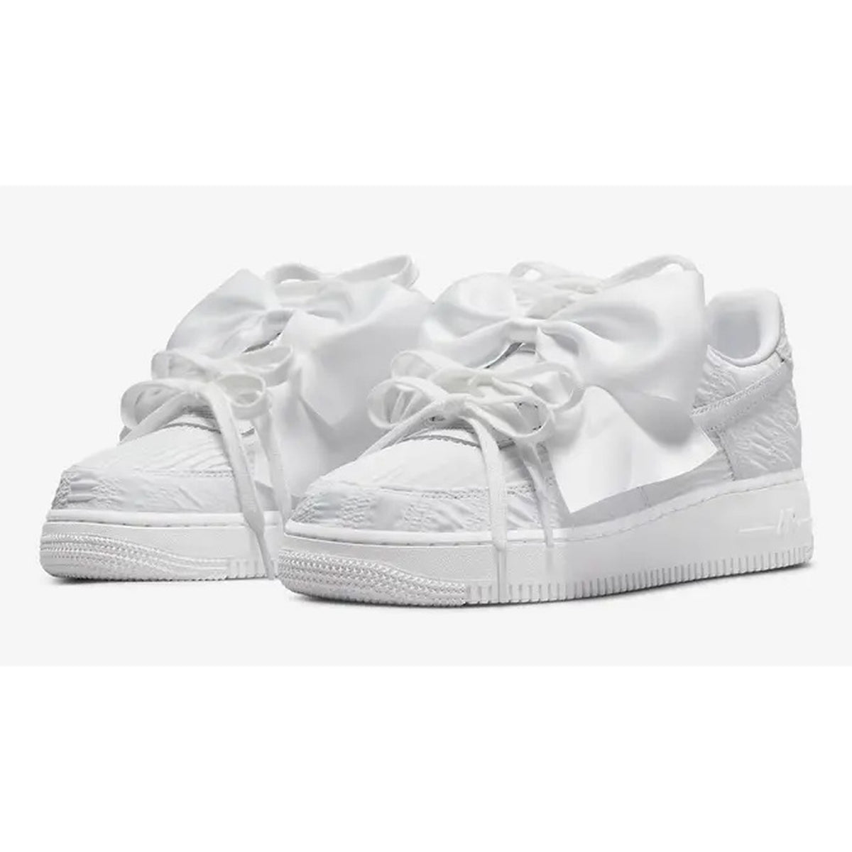 Nike Air Force 1 Low "White Bow" – front view