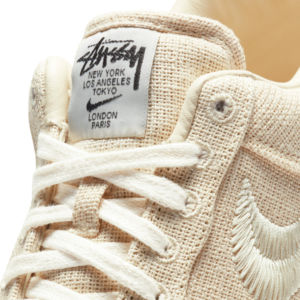 Nike x Stüssy Air Force 1 Low "Fossil" – detail