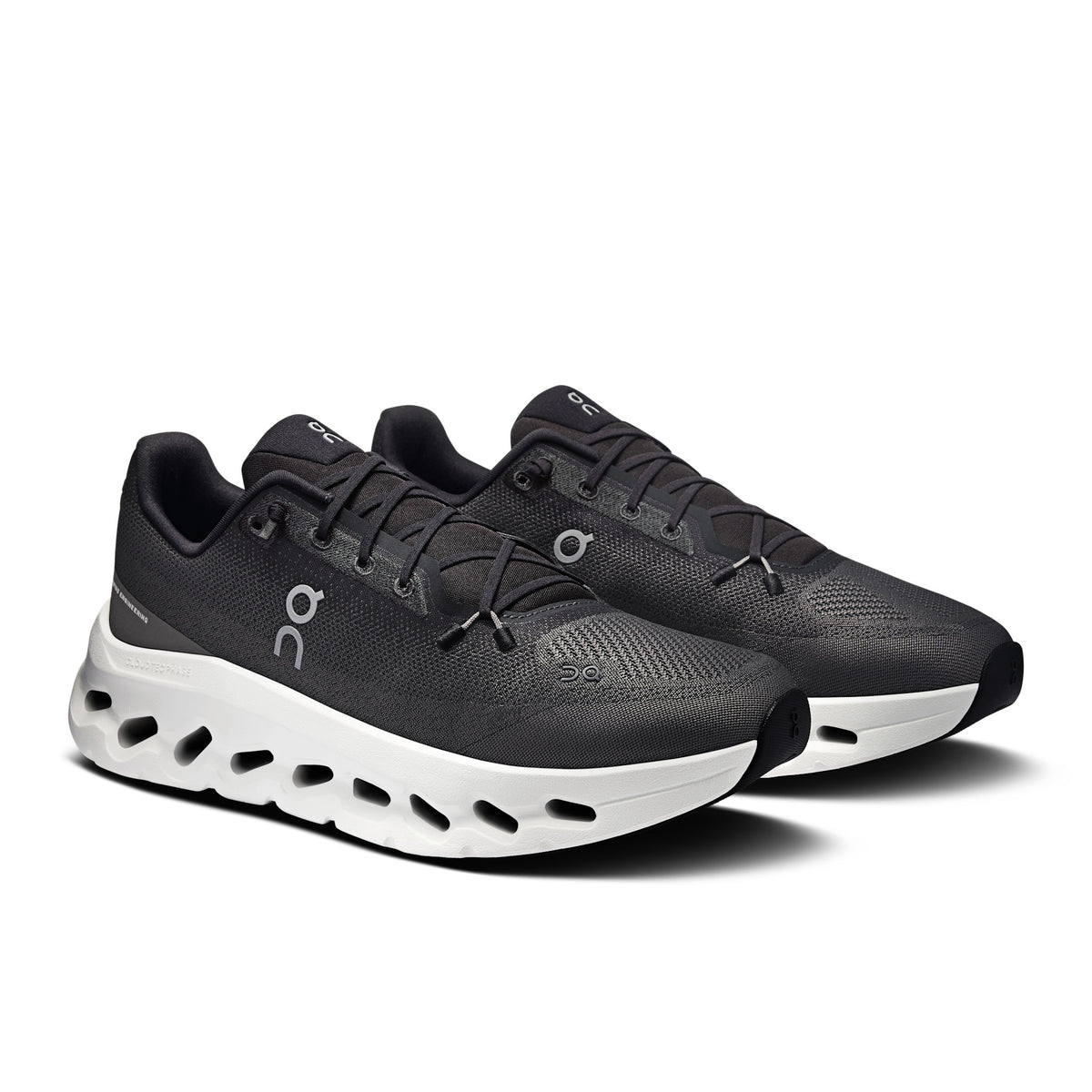 On Cloudtilt "Black/Asphalt" – pair