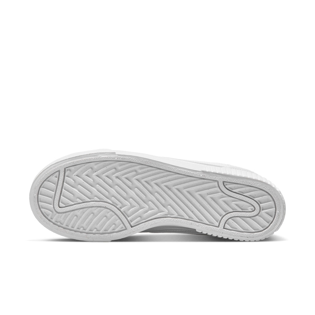 Nike Court Legacy Lift "Triple White" – outsole