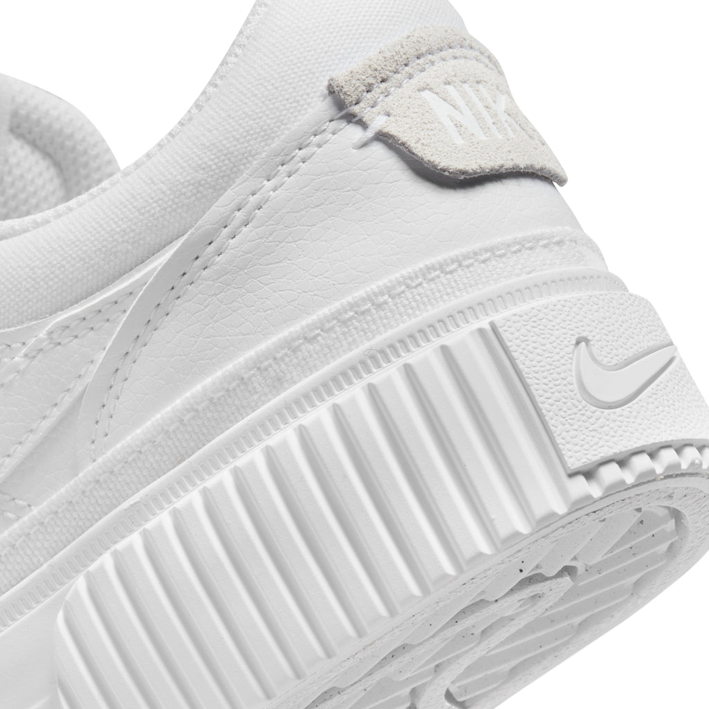 Nike Court Legacy Lift "Triple White" – detail