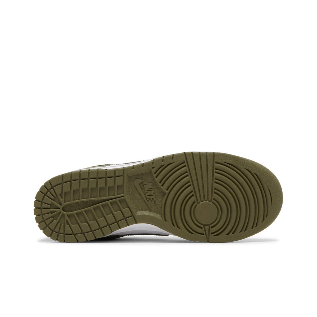 Nike Dunk Low "Medium Olive" – outsole