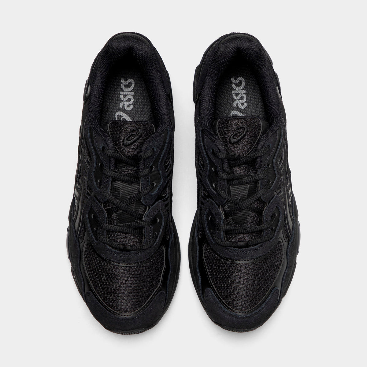 ASICS GEL-NYC "Black/Black" – top view