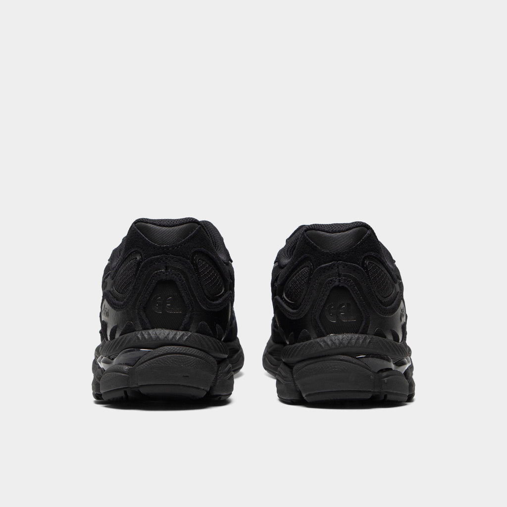 ASICS GEL-NYC "Black/Black" – back view
